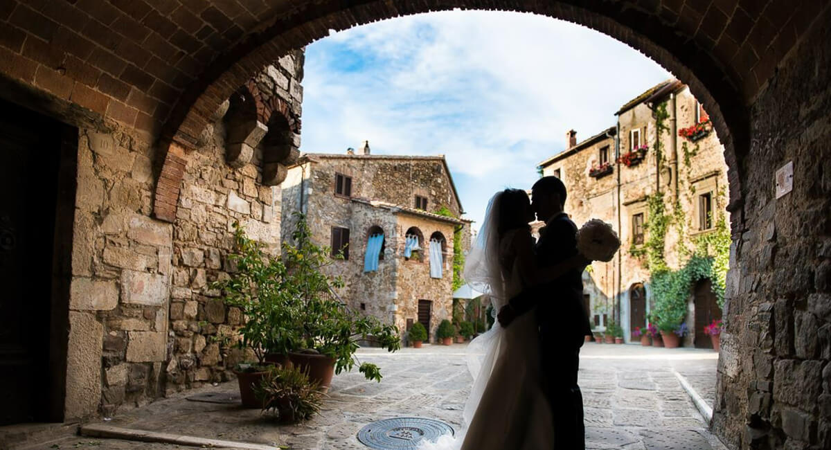 romantica location toscana